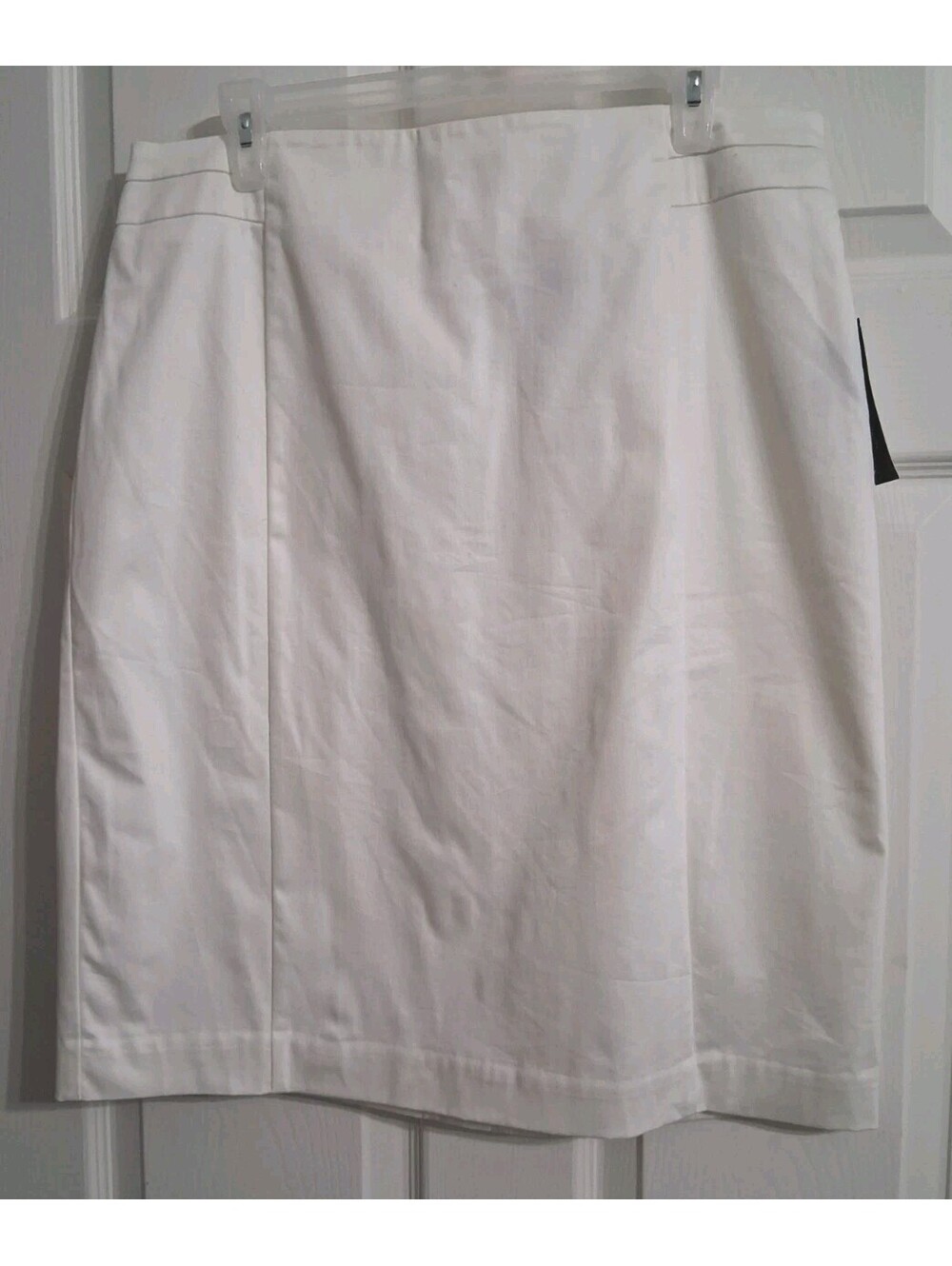 White Worthington Pencil Skirt Women's Size 16, Lined, NWT